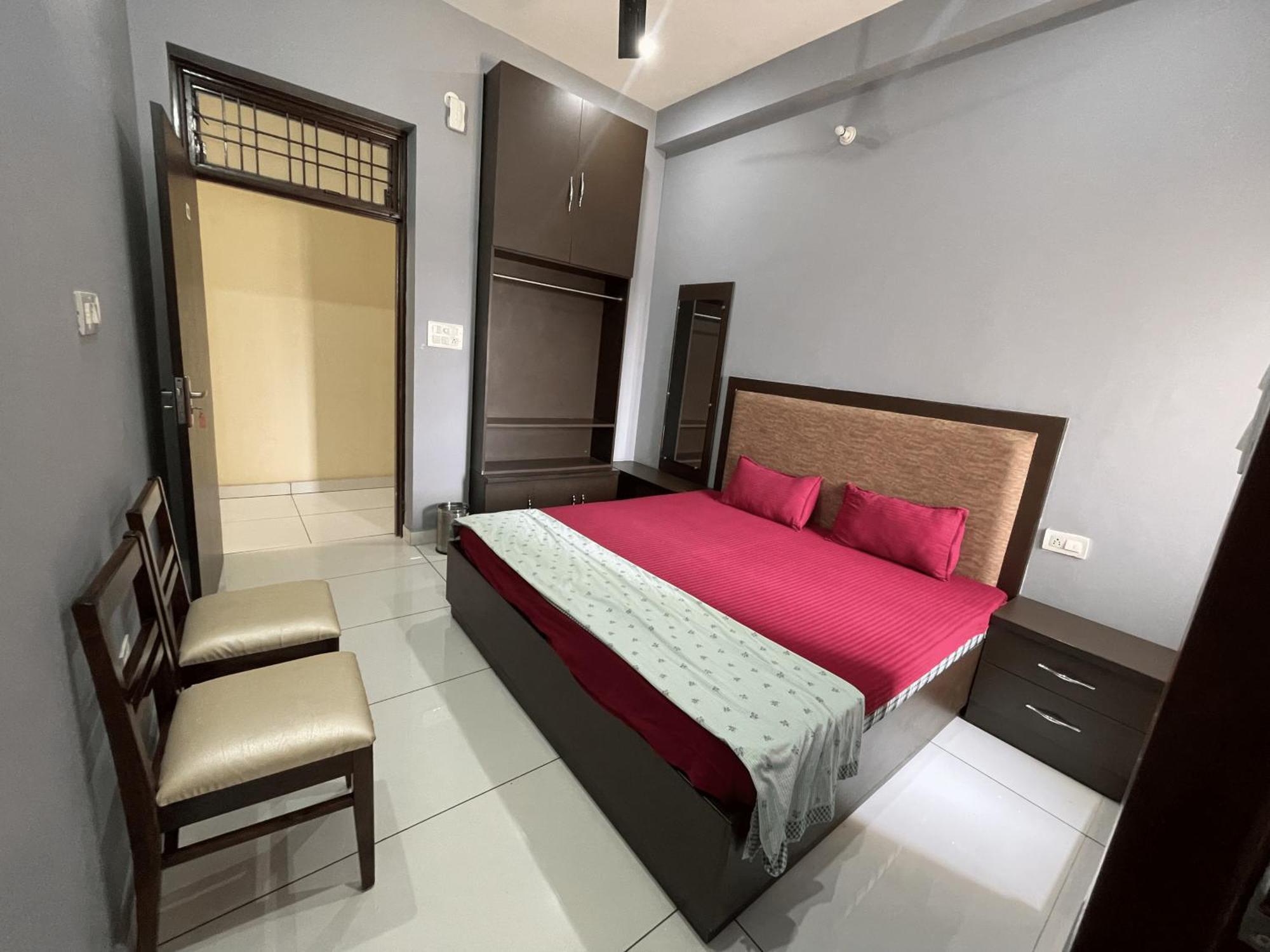 Bld Restaurant And Home Stay Dehradún Kültér fotó